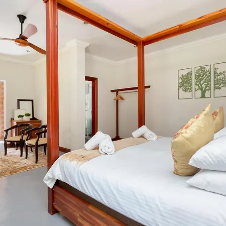 Teak Place Guest Rooms Krugersdorp Exterior photo