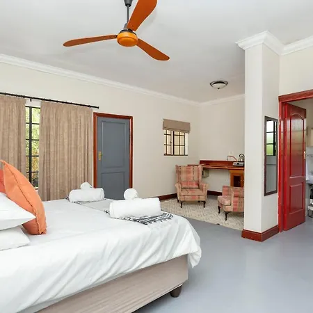 Teak Place Guest Rooms Krugersdorp Exterior photo