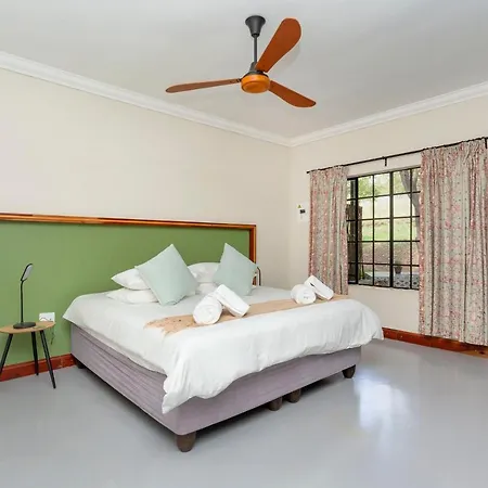 Teak Place Guest Rooms Krugersdorp Exterior photo